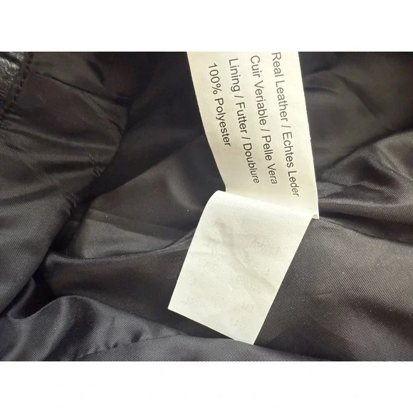 Elegant Black Maxi Skirt - Picture 4 of 6